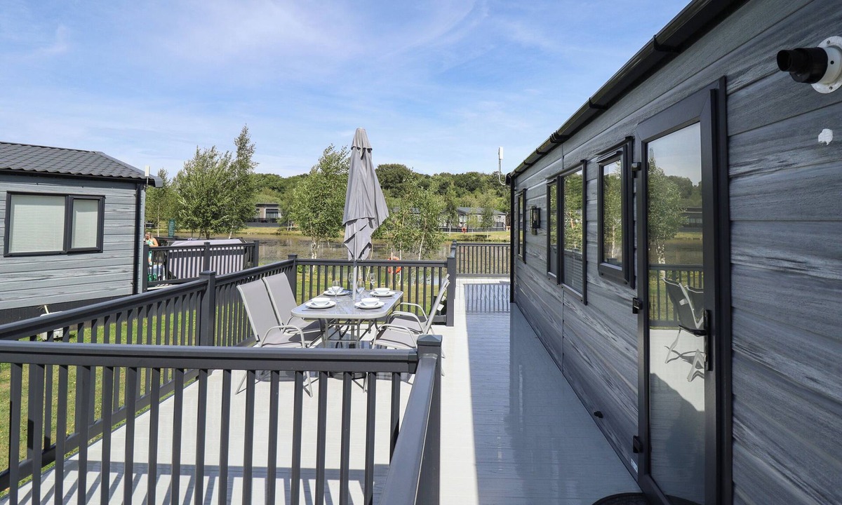 Woodhall Spa Cottage | Sunset Lodge