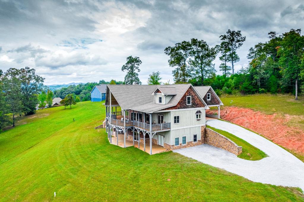 Franklin House | Sunset Reset