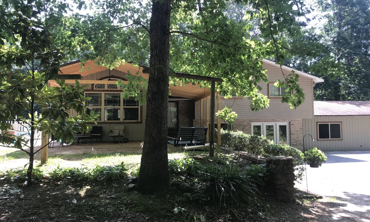 LaFayette House | Sunset Ridge, Awesome Group Retreat!