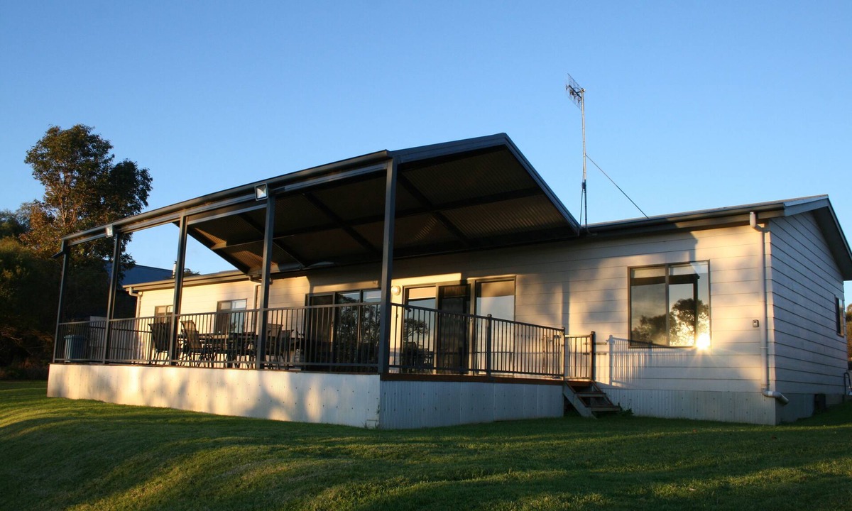 Murbko House | Sunset Rivershack at Murbko