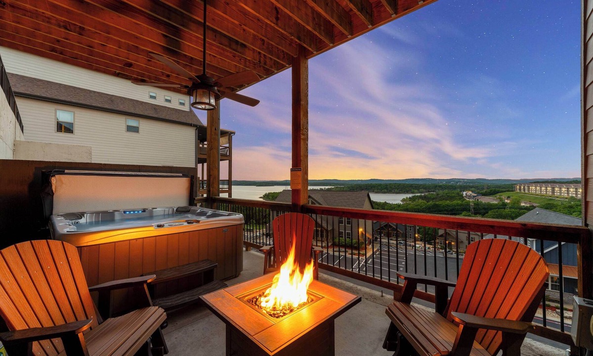 Table Rock Apartment | Sunset Rock! Lake View!