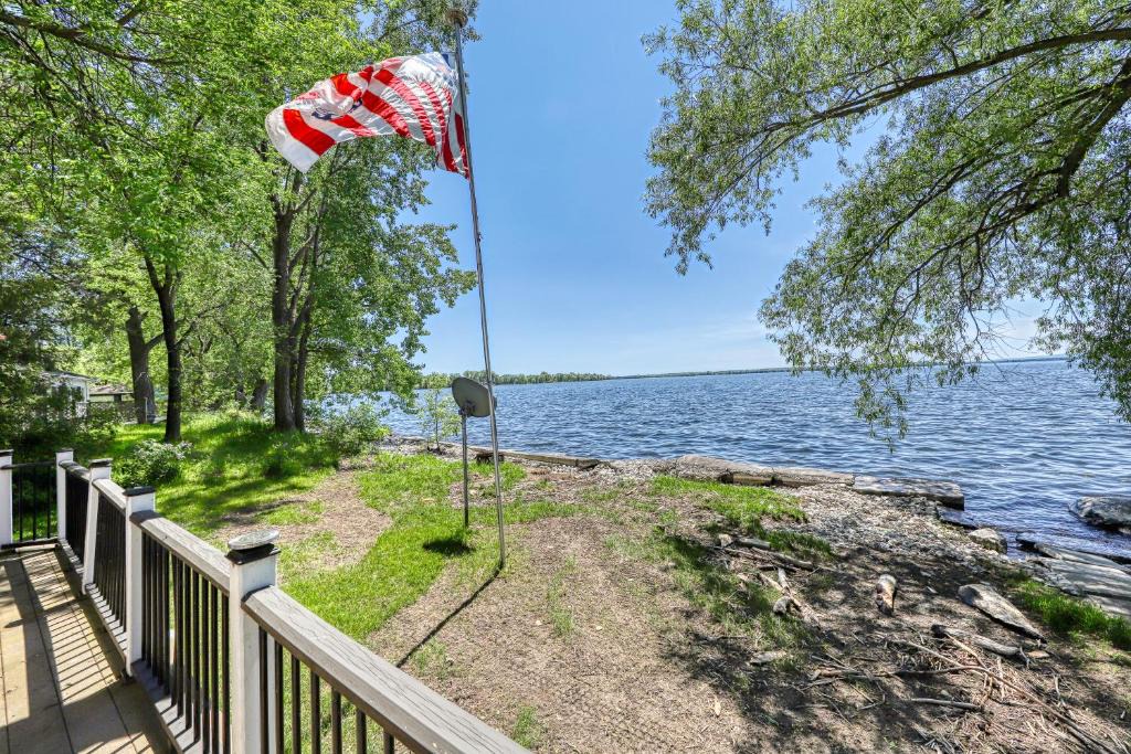 Alburg House | Sunset View