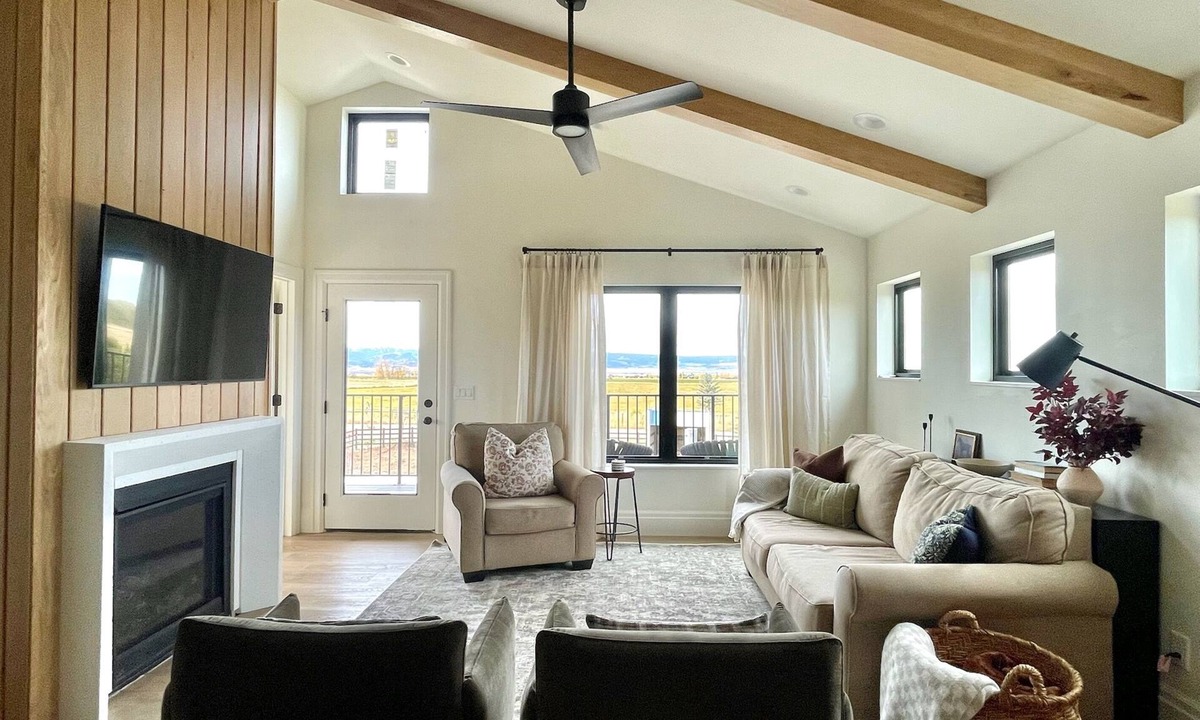 Alta House | Sunset Views & Ranch Life ~ Targhee Barndominium