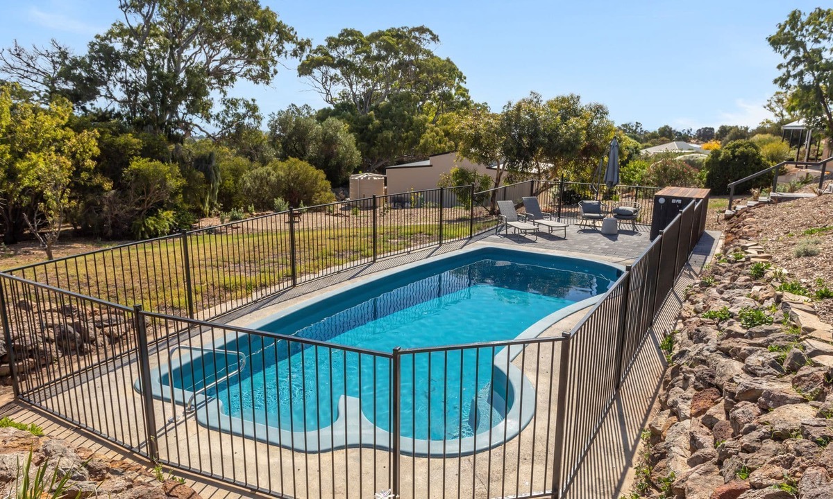 Normanville House | Sunsets and Tranquility - 5 Scott Close