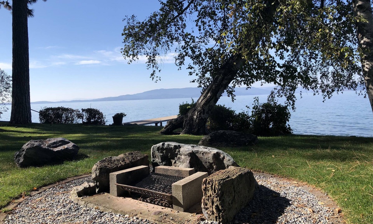 Polson Cottage | Sunsets at Sunset Point