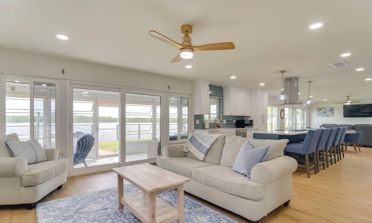 Ruskin House | Sunsets, Tight Lines & Dock: Riverfront Ruskin Gem