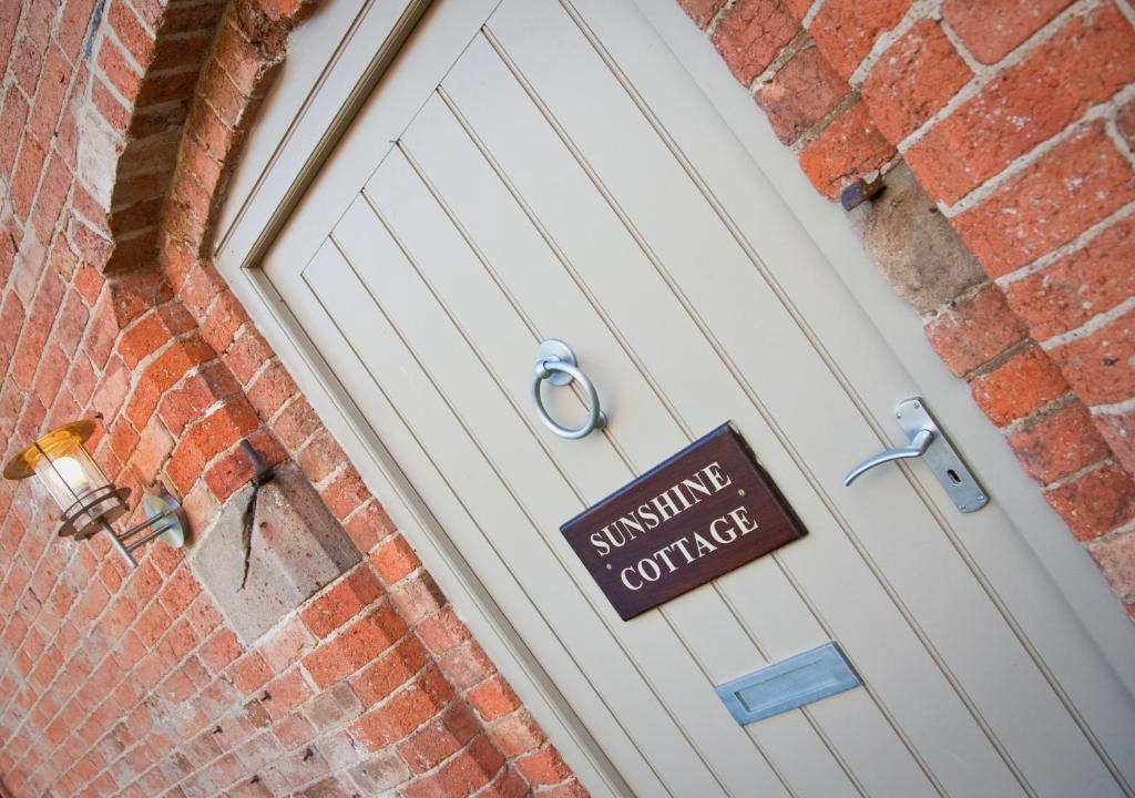 Dalbury Lees House | Sunshine Cottage