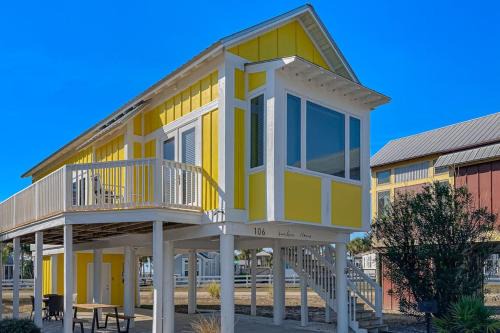 Carrabelle House | Sunshine Haven