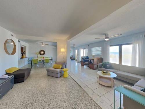 Painters Hill House | Sunshine House