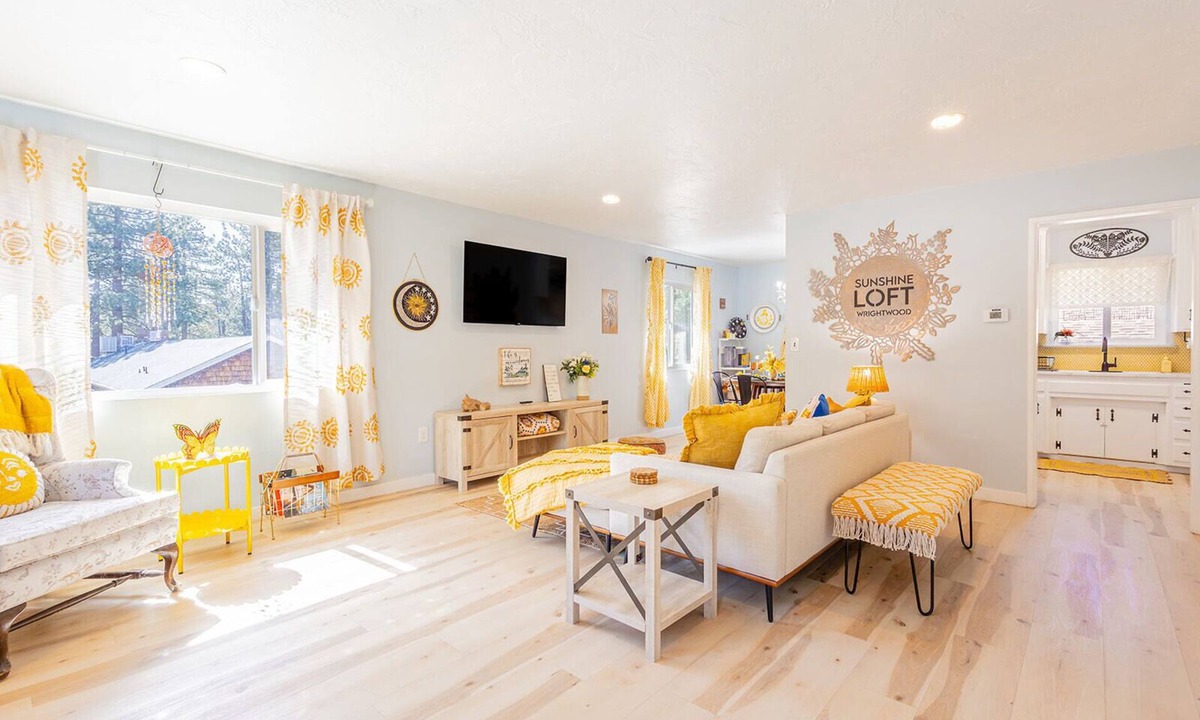 Wrightwood Apartment | Sunshine Loft in downtown Wrightwood! Best views and #1 location!