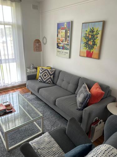 Brahma Lodge Apartment | Sunshine Three