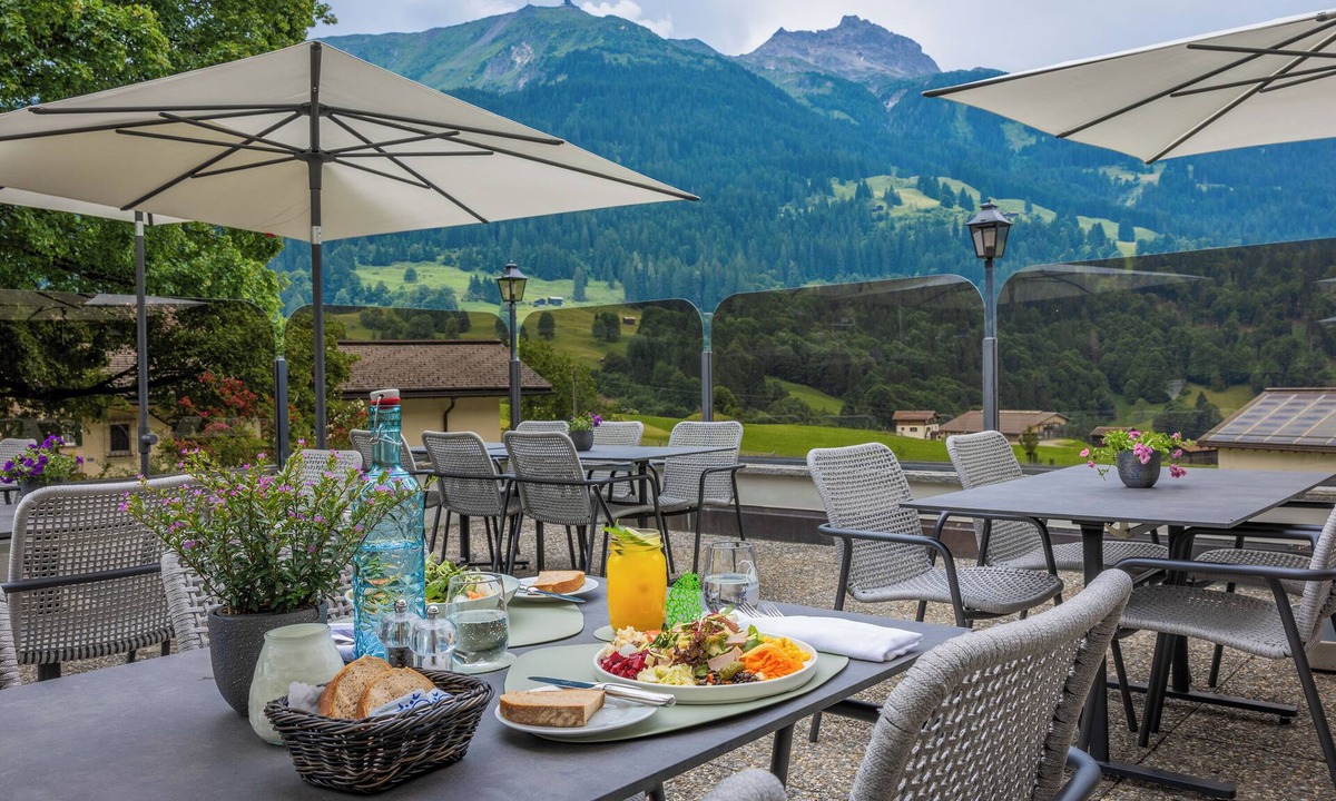 Klosters Dorf Hotel | Sunstar Hotel Klosters