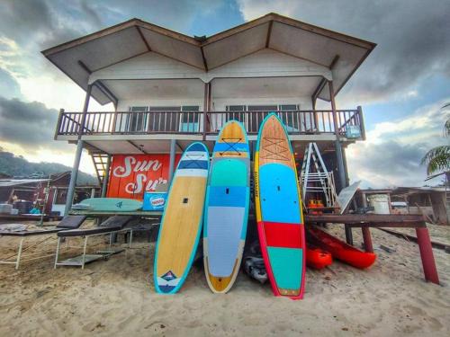 Tioman Island House | Sunsurf Resort Juara