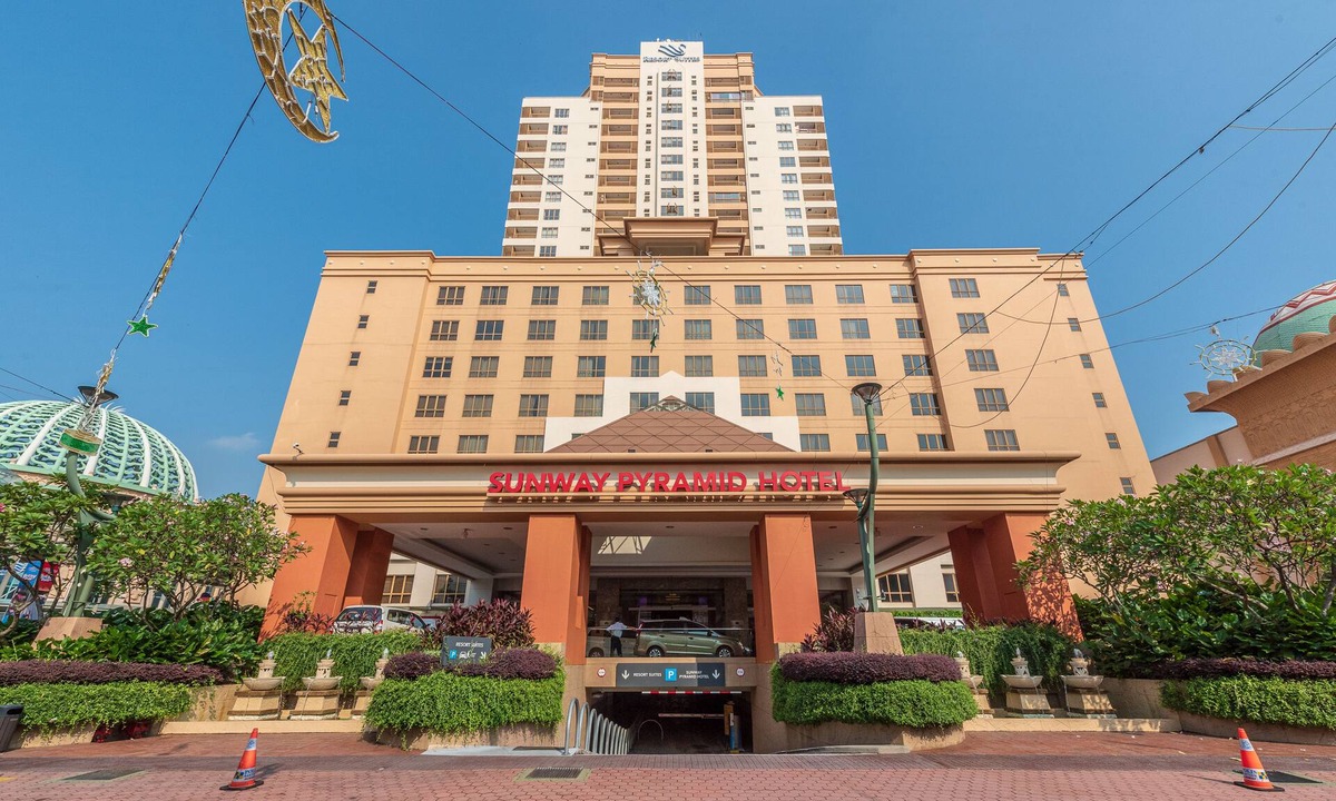 Bandar Sunway Apartment | Sunway Pyramid Resort Suites by Ray&Jo