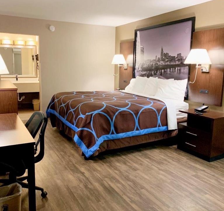 Cookeville Hotel | Super 8 by Wyndham Cookeville, TN