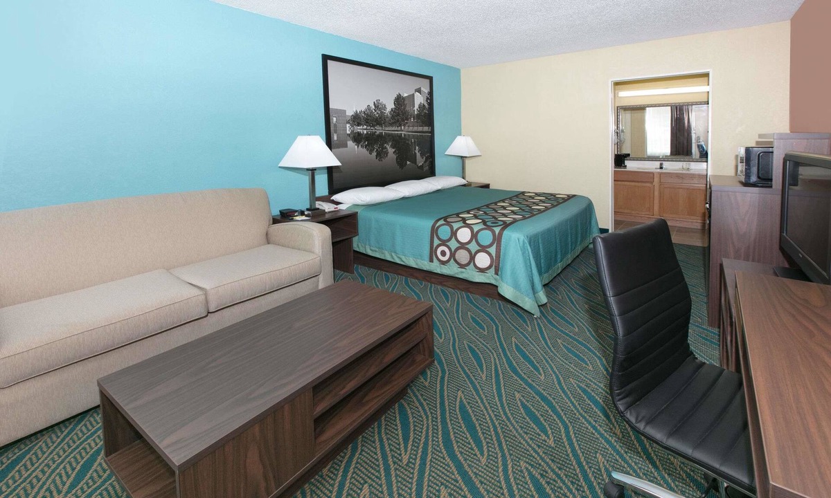 Duncan Hotel | Super 8 by Wyndham Duncan