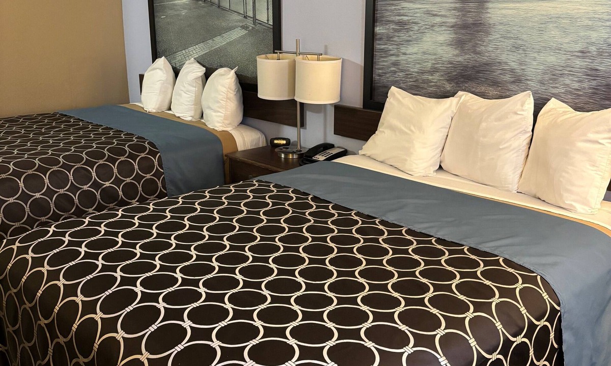 Fairfield Hotel | Super 8 by Wyndham Fairfield