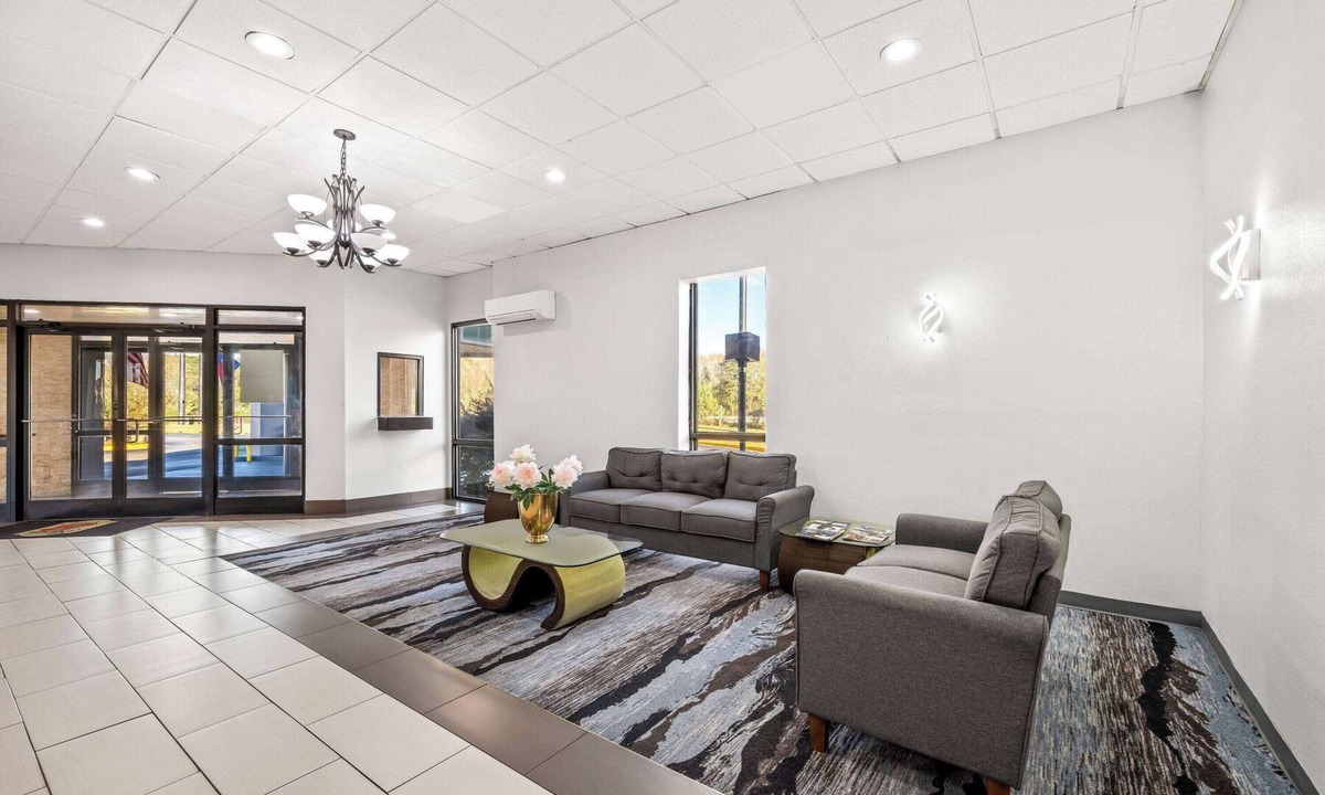 Garysburg Hotel | Super 8 by Wyndham Garysburg/Roanoke Rapids