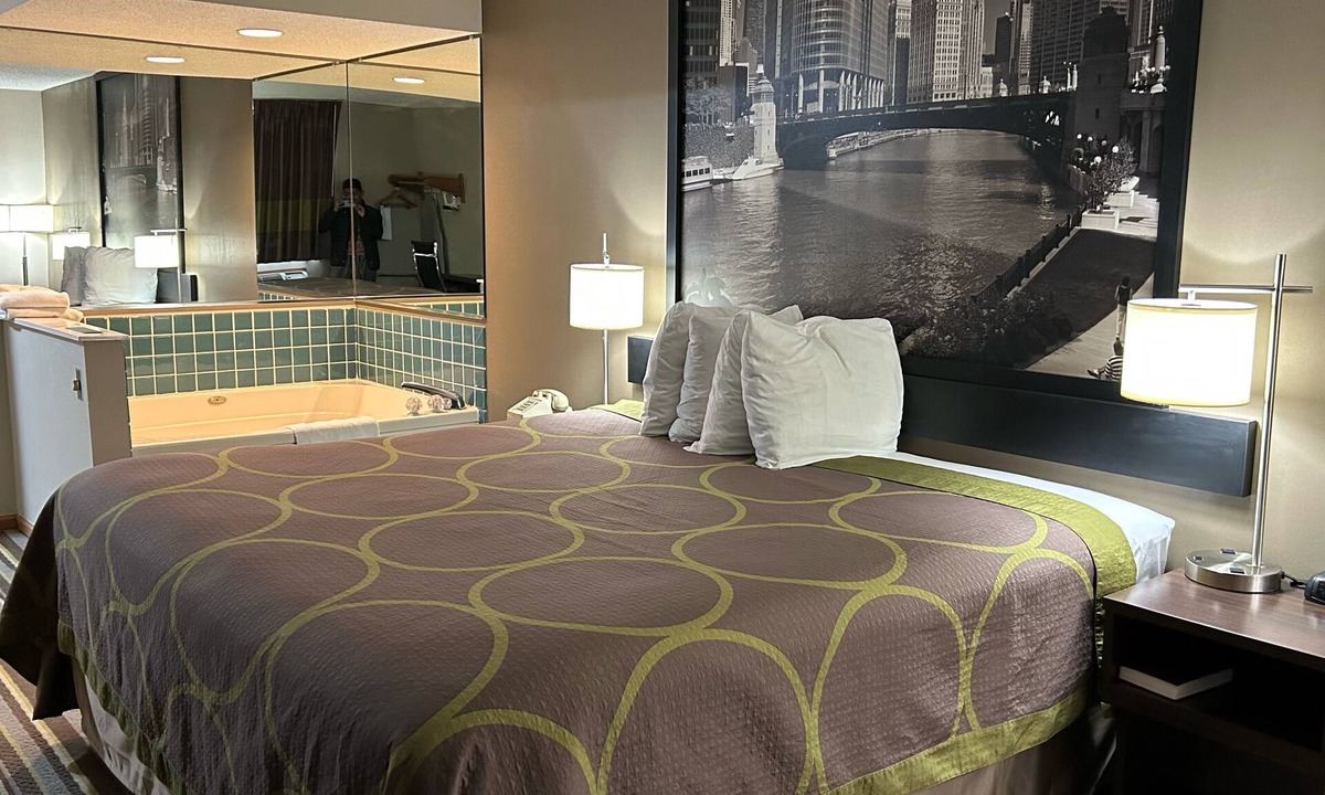 Gilman Hotel | Super 8 by Wyndham Gilman