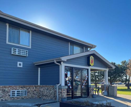 Hastings Hotel | Super 8 by Wyndham Hastings