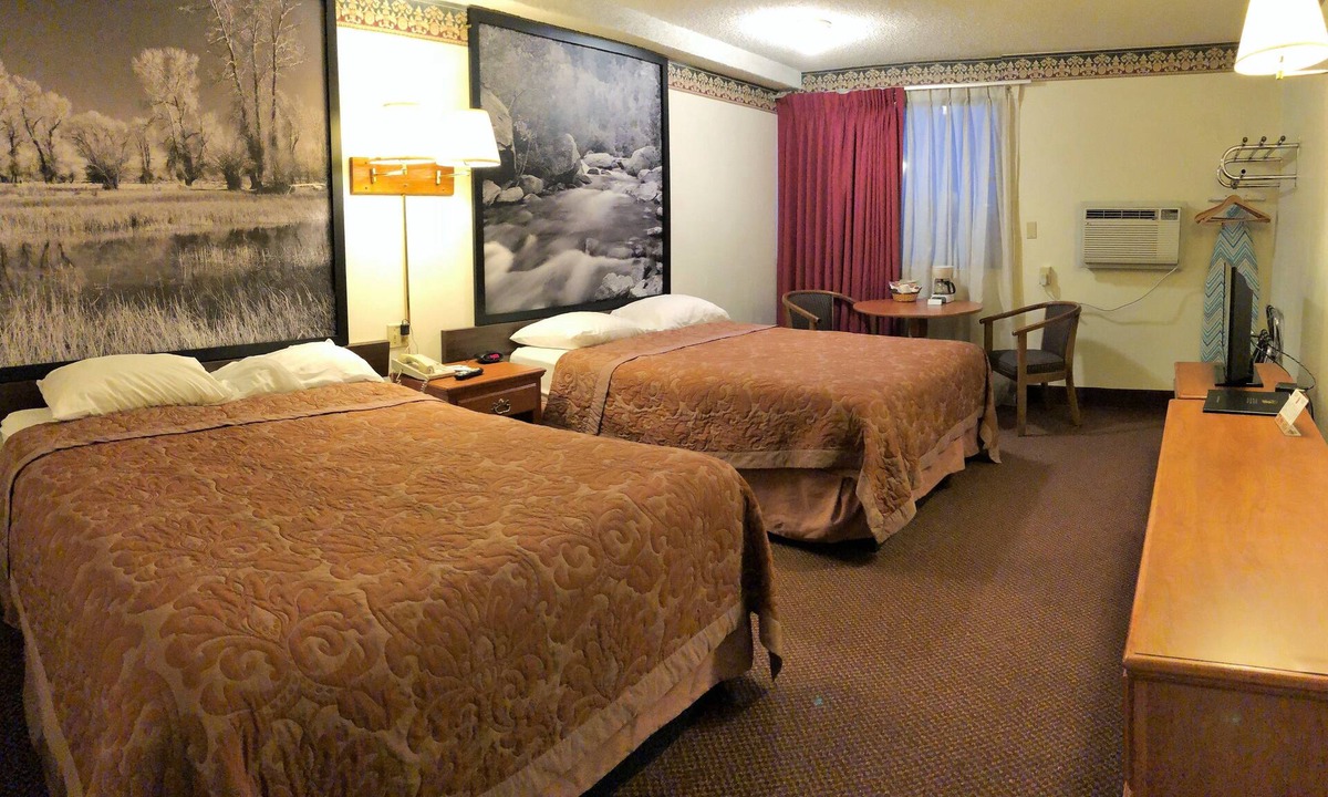Laramie Hotel | Super 8 by Wyndham Laramie