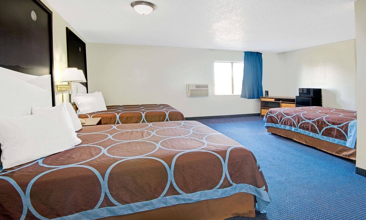 Mesilla Park Hotel | Super 8 by Wyndham Las Cruces University Area
