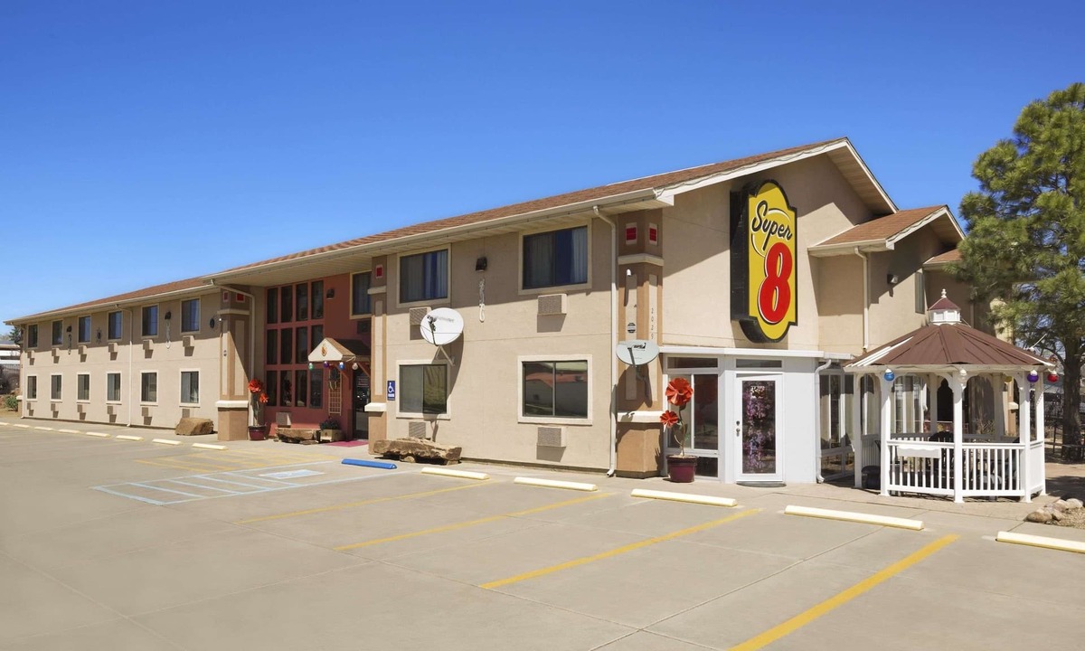 East Las Vegas Hotel | Super 8 by Wyndham Las Vegas