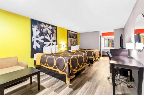 Paragould Hotel | Super 8 by Wyndham Paragould
