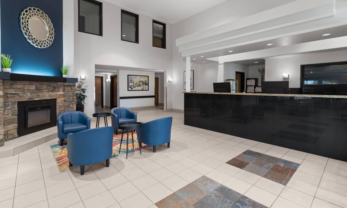 Ste. Foy Hotel | Super 8 by Wyndham Quebec City