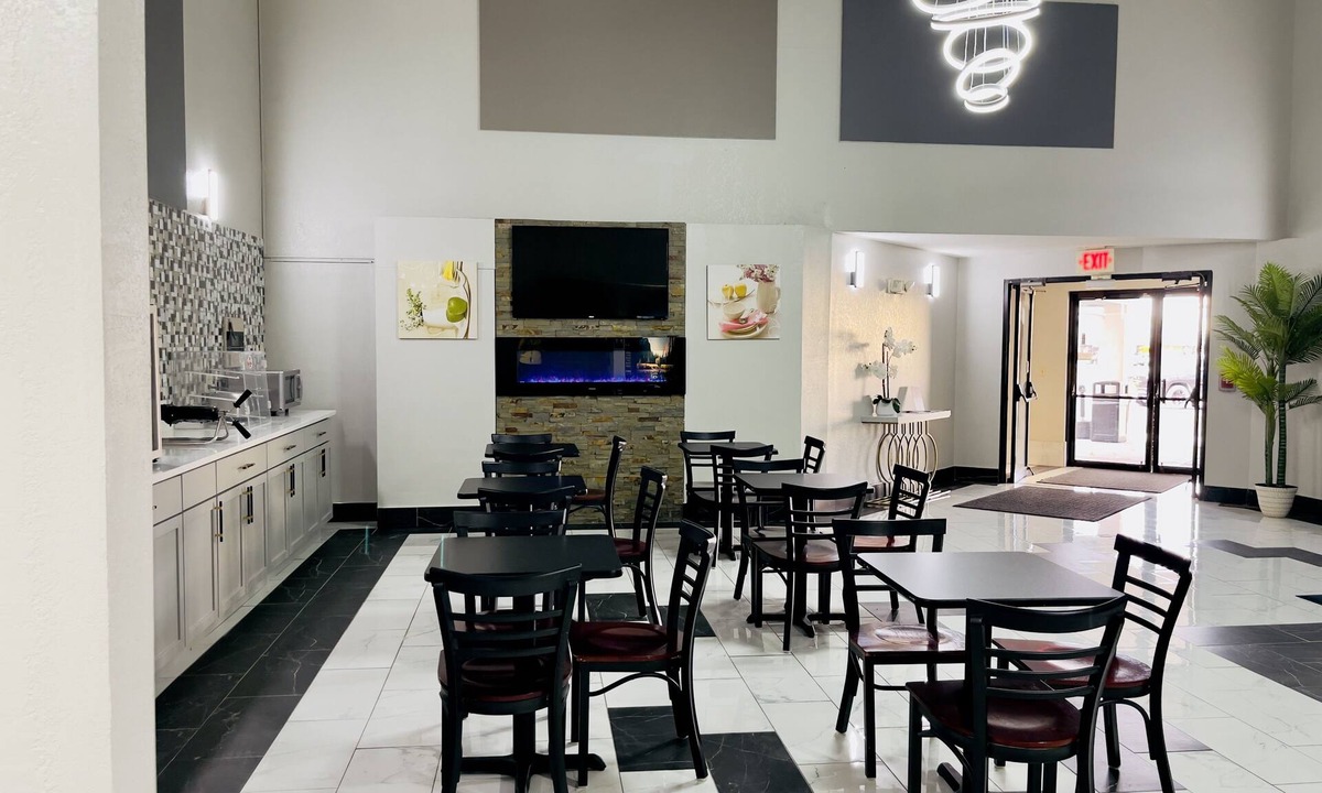 Shakopee Hotel | Super 8 by Wyndham Shakopee