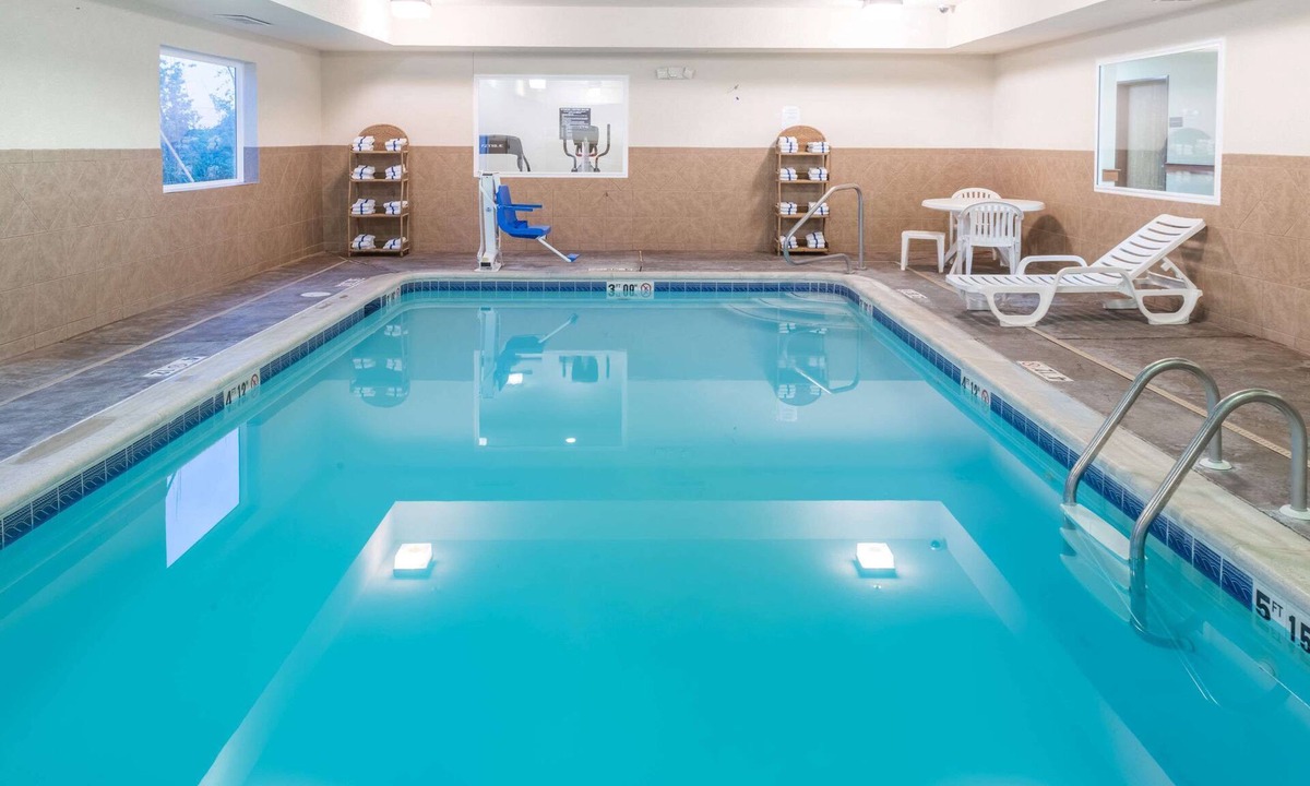 St. Robert Hotel | Super 8 by Wyndham St Robert Ft Leonard Wood Area