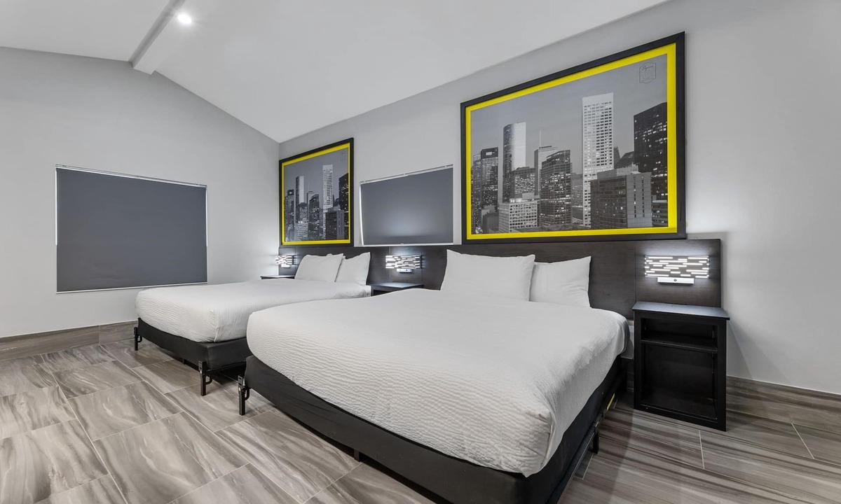 Texas City Hotel | Super 8 by Wyndham Texas City/Galveston Area