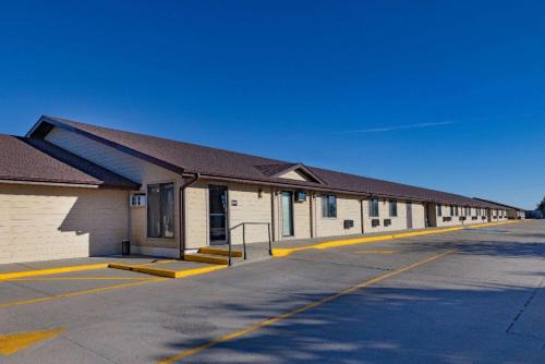 Valentine Hotel | Super 8 by Wyndham Valentine NE