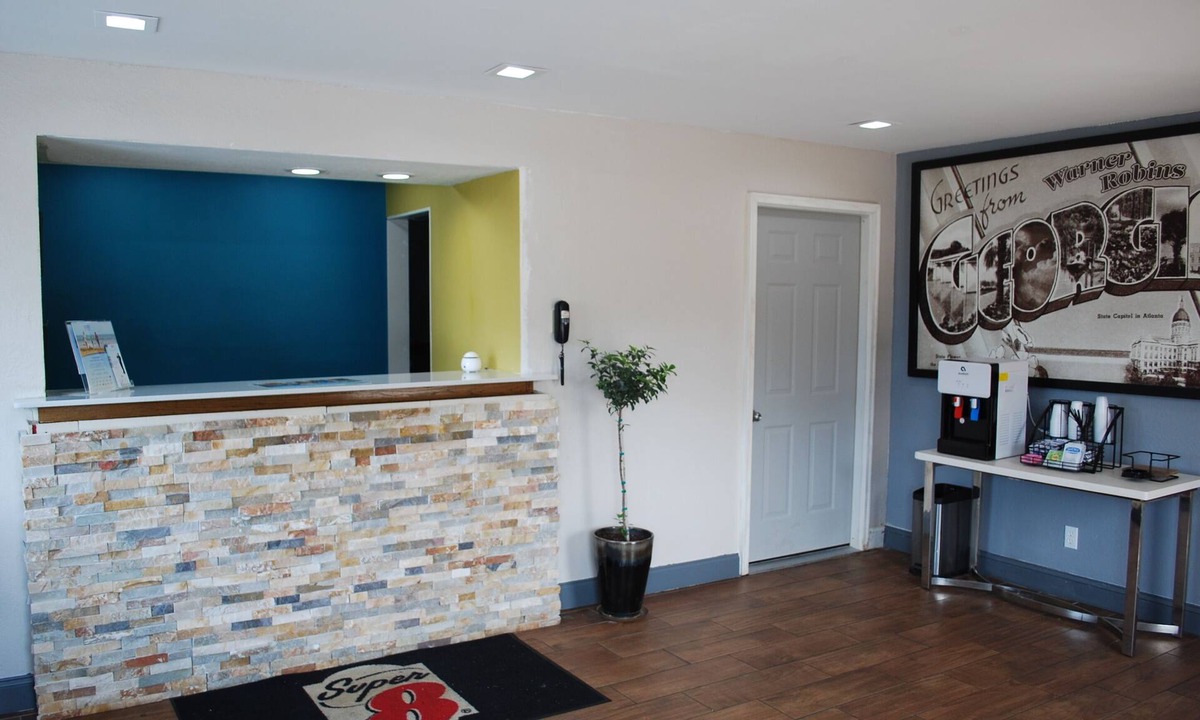 Warner Robins Hotel | Super 8 by Wyndham Warner Robins