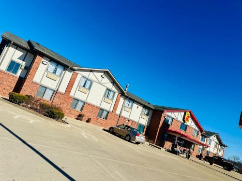 Warrenton Hotel | Super 8 by Wyndham Warrenton