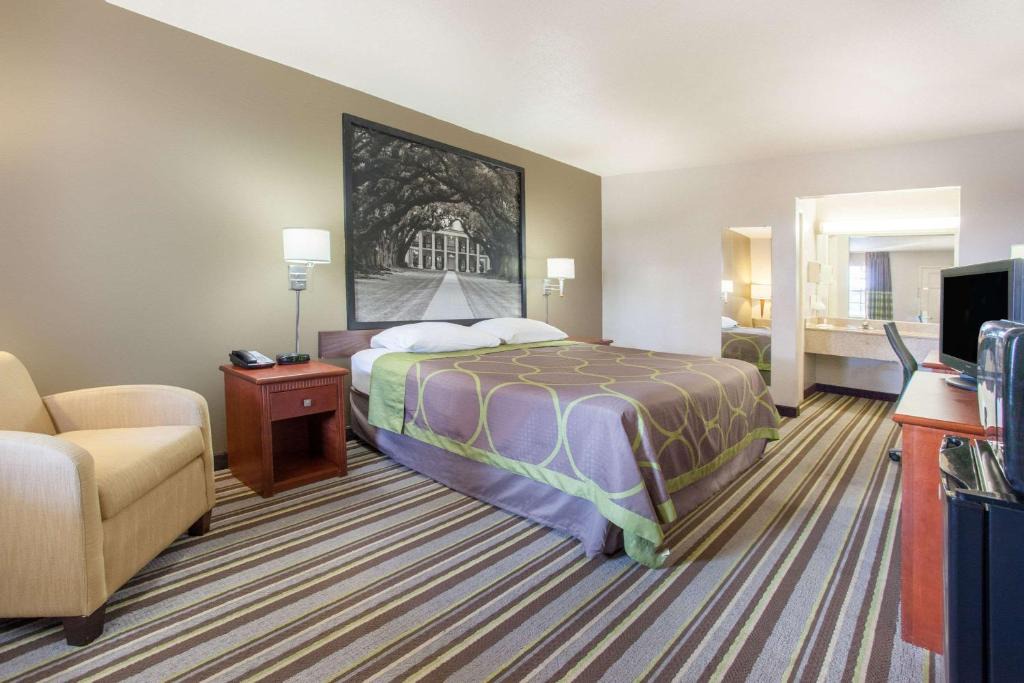 West Monroe Hotel | Super 8 by Wyndham West Monroe