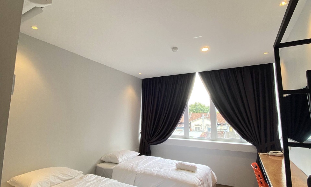 Taman Nyior Setali Hotel | SUPER 8 HOTEL ALOR SETAR