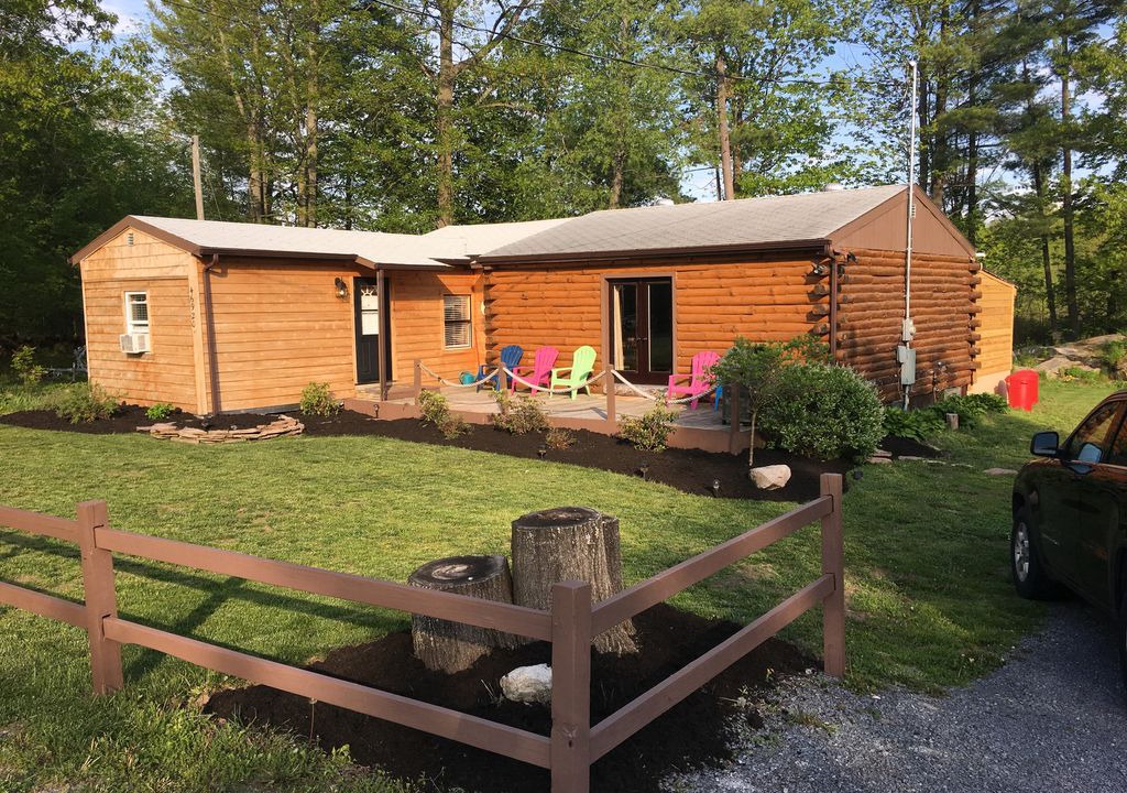 Alexandria Bay Cabin | Super Clean, Pet Friendly Cottage! 3 Bedroom! NO EXTRA FEES!!