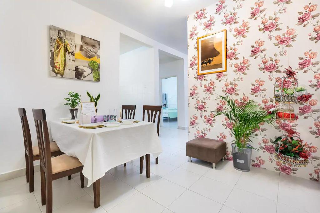 Taman Desa Tebrau Apartment | Super Convenient DESA TEBRAU JOHOR BAHRU