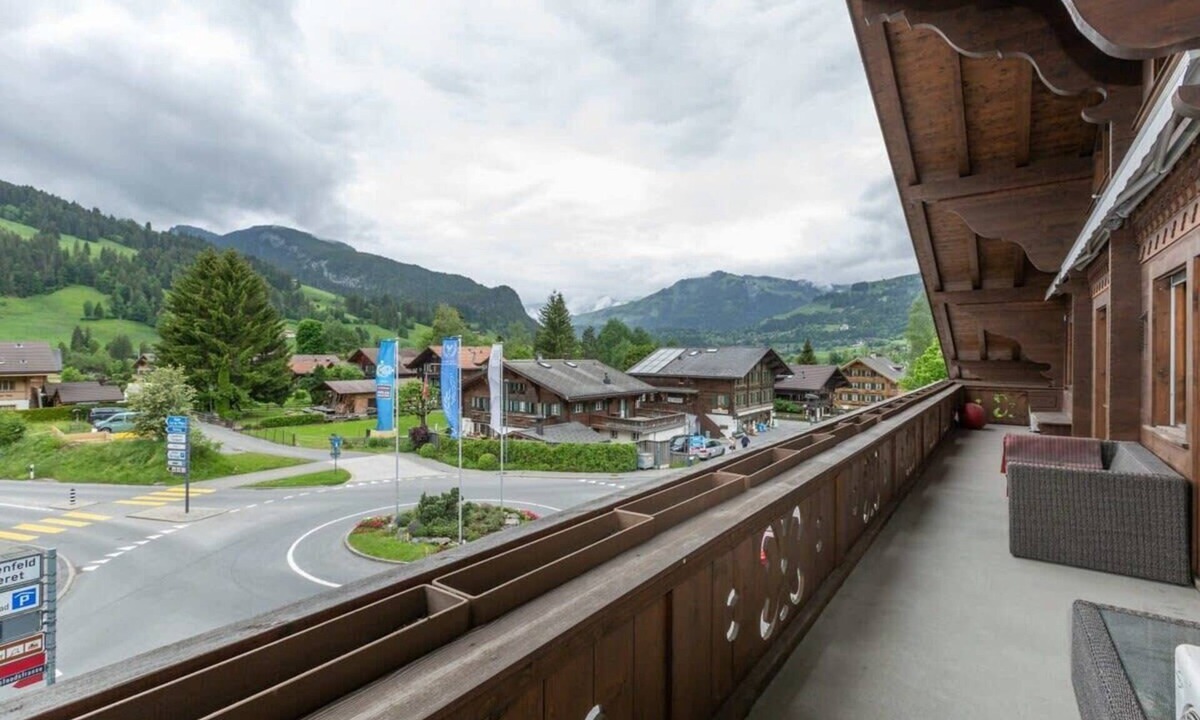 Saanen Villa | Super Luxurious Duplex Penthouse in Gstaad Center