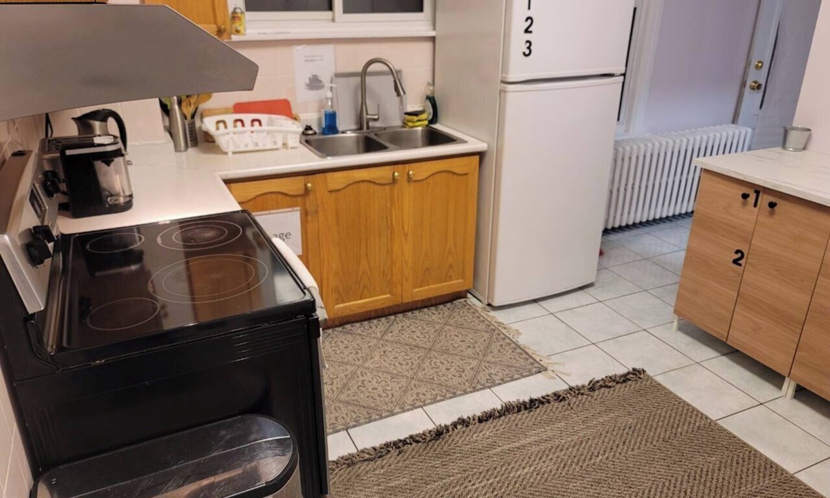 Dufferin Grove House | Super Spacious Private room on top floor with balcony in downtown Toronto
