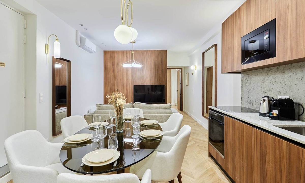 Quartier de la Porte-Saint-Denis Apartment | Superb air-conditioned apartment Center of Paris
