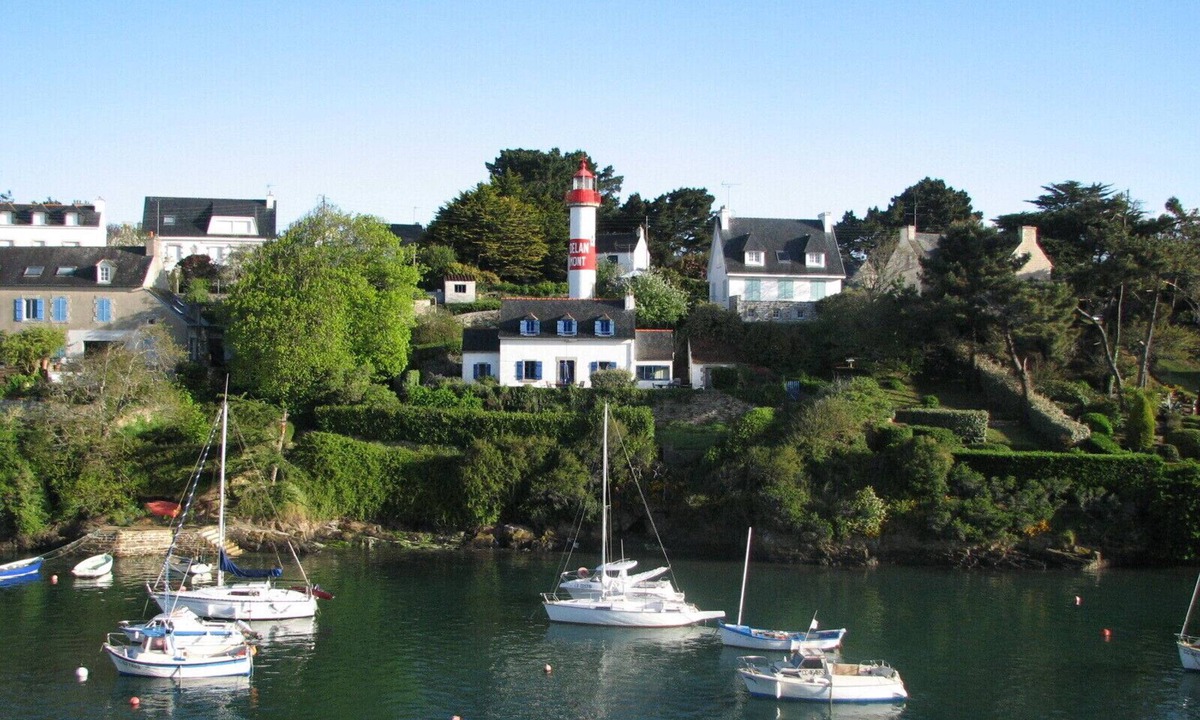 Doelan Apartment | Superb apartment with a sea view from any direction