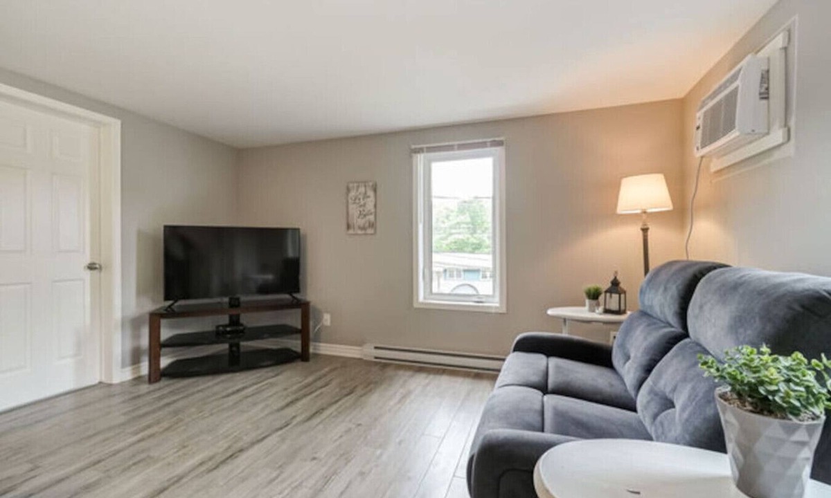 Buckingham Apartment | Superb apartment in Ange-Gardien, Outaouais.