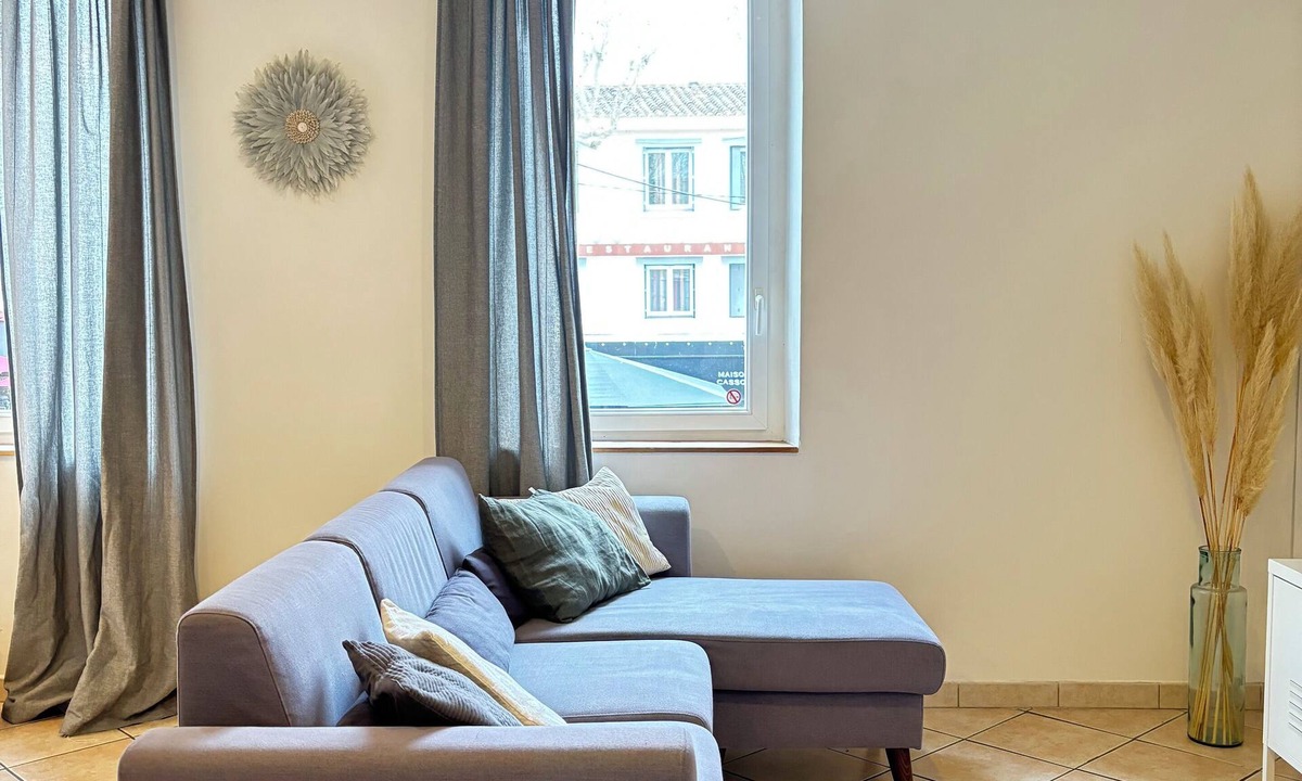 Castelnaudary Apartment | Superb apartment 300 metres from the Canal du Midi