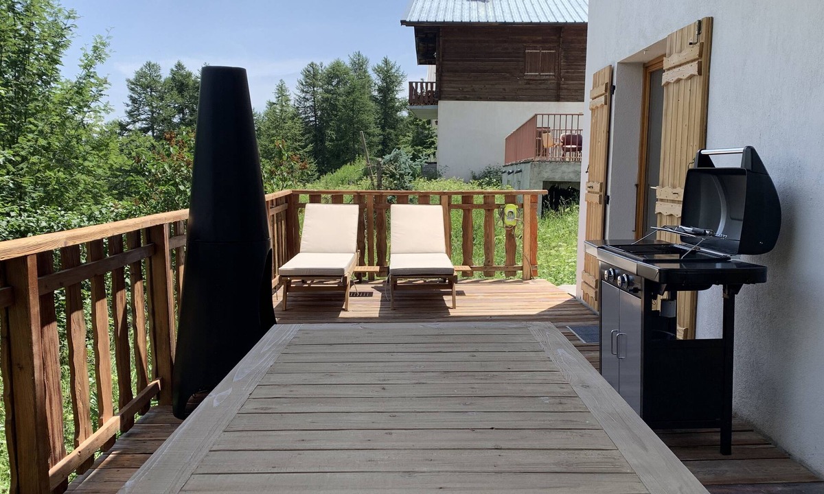 Valberg Ski Chalet | Superb Chalet Bottom