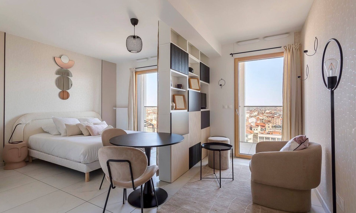 Villette Gare Apartment | Superb flat in central Lyon with views