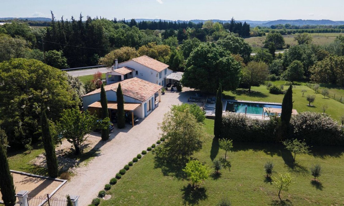 Cucuron Villa | Superb Mas in the Luberon
