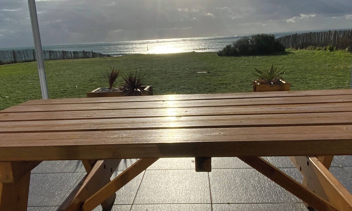 Poulgoazec House | Superb oceanfront home