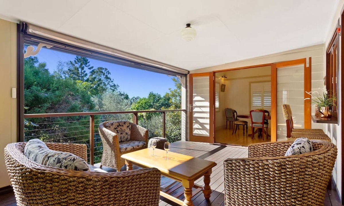 Maleny House | Superb Setting for Maleny Family Stay